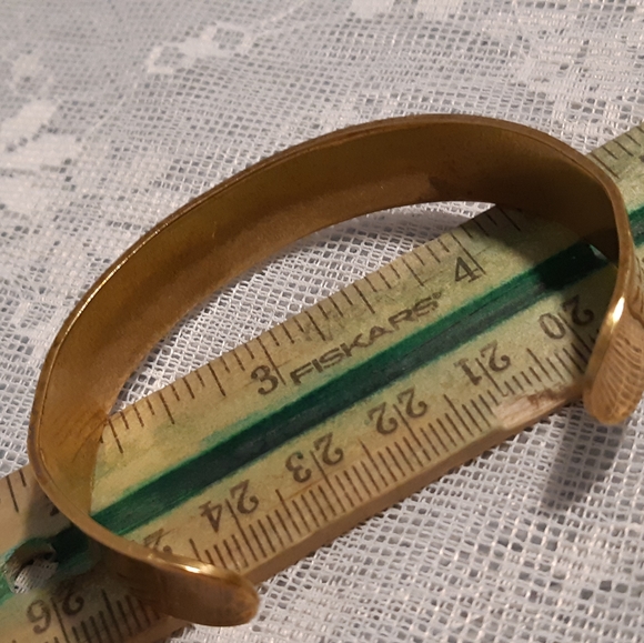 Bronze Vintage Floral Cufflinks  Bracelet, 2½" Wide /Unisex - Picture 7 of 12